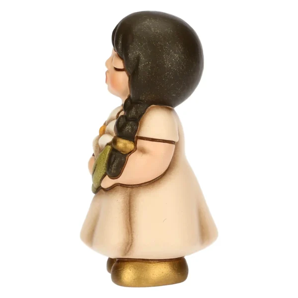 Bimba in ceramica con giglio - immagine 5